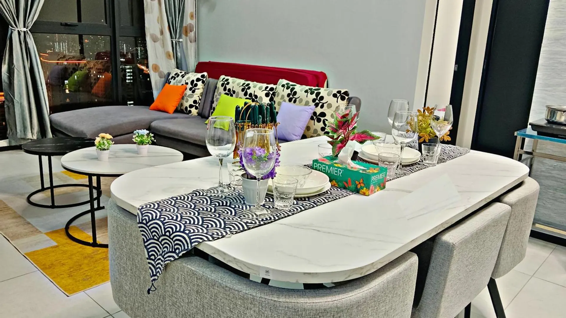 Apartment In Georgetown 3Br-10Pax Jelutong Malaysia