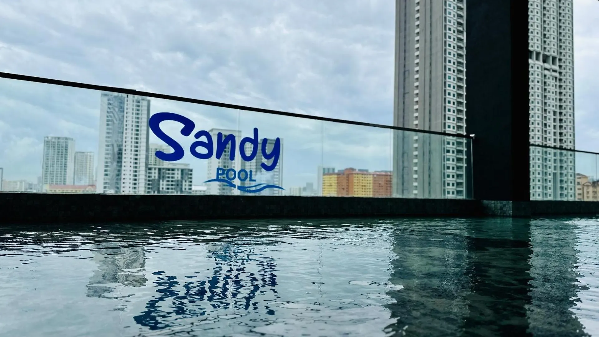 Apartment In Georgetown 3Br-10Pax 日落洞 马来西亚